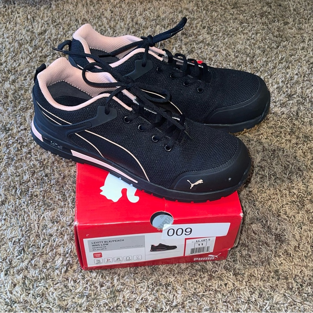 Puma Levity Knit Women’s 11 Black Athletic Safety Work Shoes Sneakers ZA00156